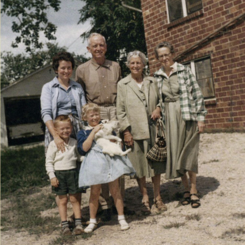 The Mckee family of Creston, Iowa